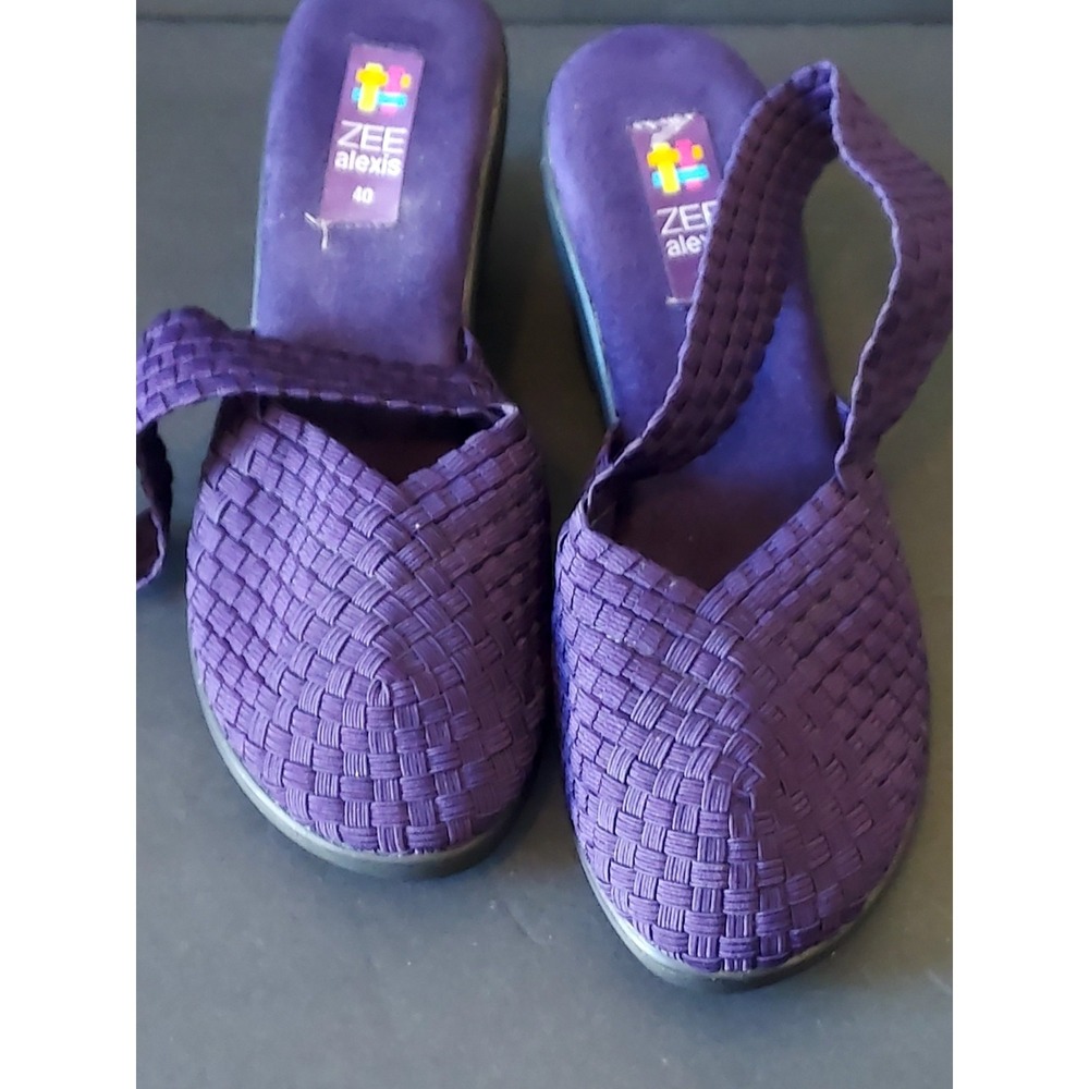 Zee Alexis Purple  Wedge 2in Heel Stretch Strapy‎ Top Sz.40 (US Sz.9)